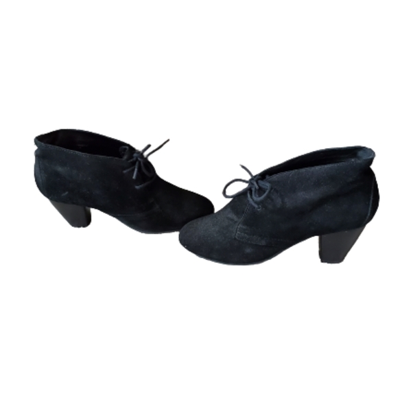 BLACK SUEDE LACE UP HIGH HEEL OXFORD SHOES ( SIZE ALDO - 8.5) - Picture 5 of 7